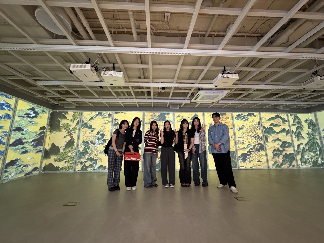 Wind and Folding Screen exhibition view